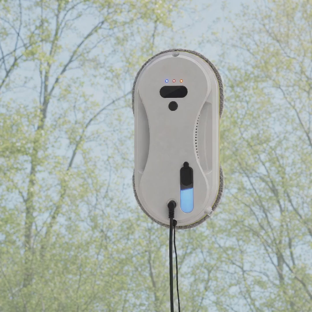 Ultrasonic Spray Window Cleaning Robot - video